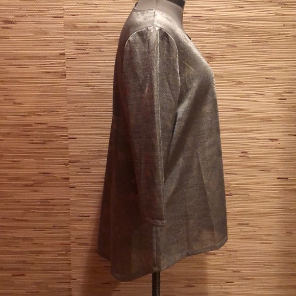 Zac & Rachel Top - Picture 6 of 6